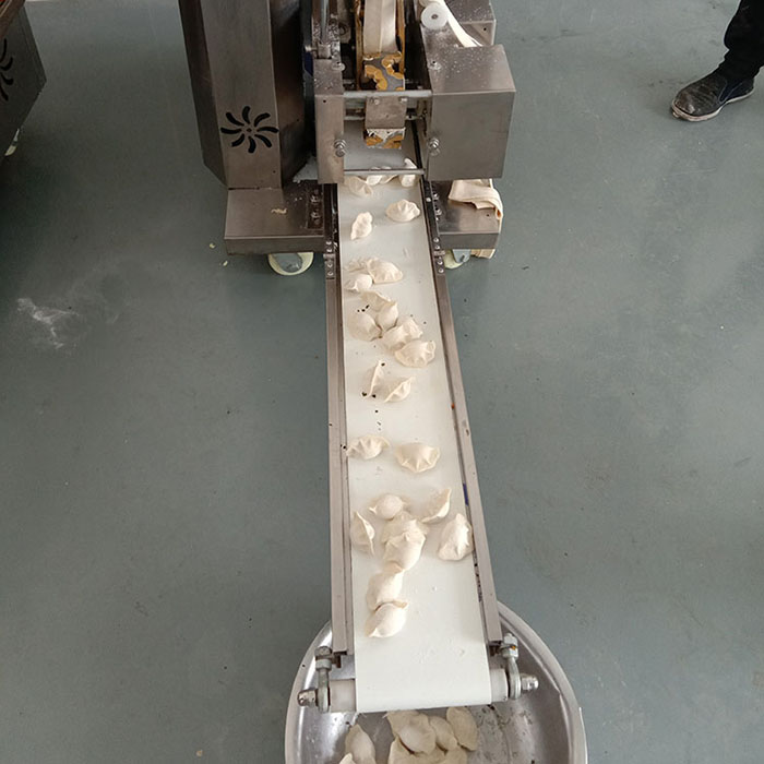 Chinese dumpling making machine 