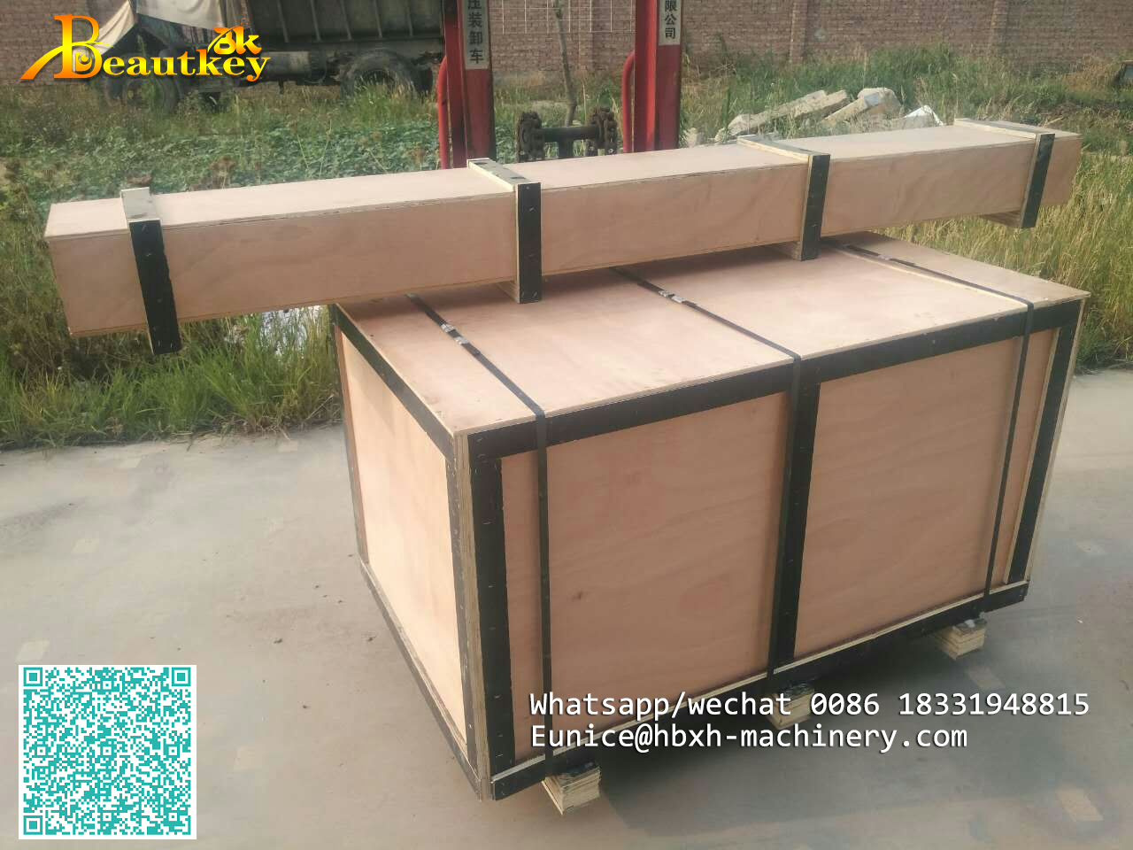 Auto concrete plastering rendering machinery (2).jpg